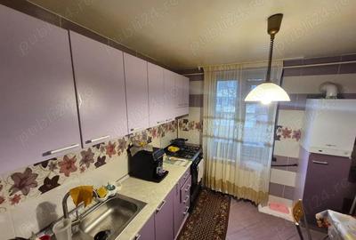 Apartament cu 3 camere decomandat în Central - 20