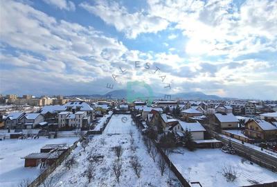 Apartament cu 3 camere decomandat, mobilat în Tractorul - 16