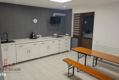 Casă cu 6 camere cu Teren 500 Mp în Central - 1