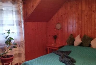 Casă cu 7 camere cu Teren 1600 Mp în Moieciu - 4