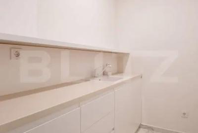 Spațiu comercial, de 60 mp, în Central - 12