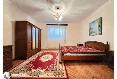 Casă cu 4 camere cu Teren 2091 Mp în Central - 7