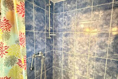 Casă cu 3 camere cu Canalizare în Central - 16