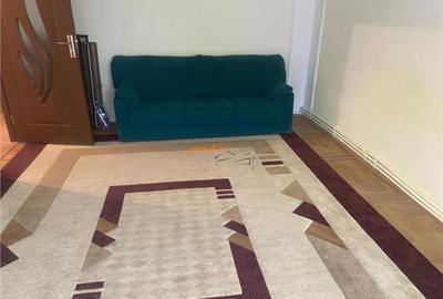 Apartament 3 camere , zona strada Longinescu , 67 mp , decom - 3