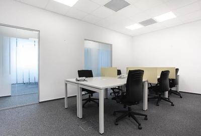 Alatura?i-va unui mediu de co-working cooperativ in Regus Sun Business - 1