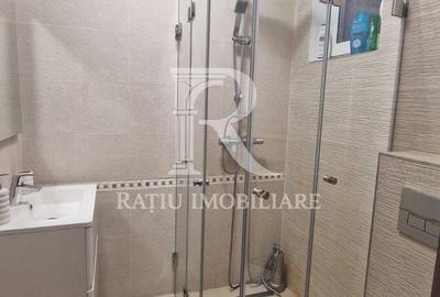 Apartament cu 3 camere decomandat în Central - 8