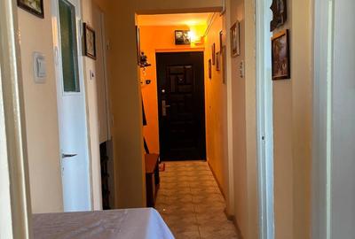 Apartament 2 camere decom - Micro 19 - 4