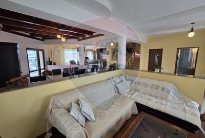 CASĂ SPAȚIOASĂ ȘI PRIMITOARE ÎN CENTRUL ORAȘULUI  AVRIG JUD,  SIBIU - 28