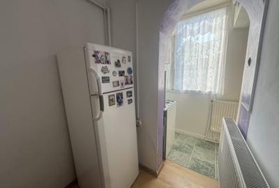 1 cam, etaj 1, 26 mp, bloc caramida, zona Zahana - 5