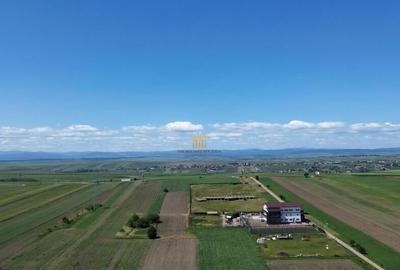 Teren de 36977 mp, în Central - 33