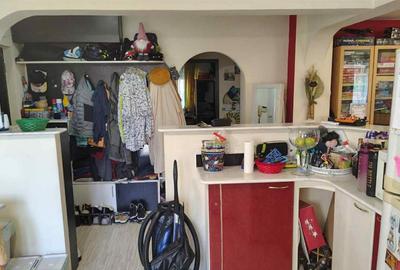 Drumul Sarii - Apartament spatios 3 camere - usor negociabil - 10