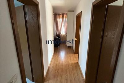 Casă cu 4 camere cu Teren 1000 Mp în Central - 2