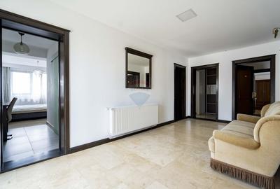 Casă individuală cu 10 camere cu Teren 925 Mp în Nufărul - 31