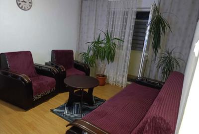 Apartament cu 3 camere semidecomandat în Central - 4