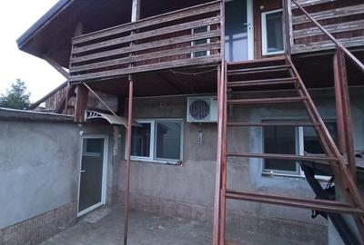 Casă cu 3 camere în Bujac - 4