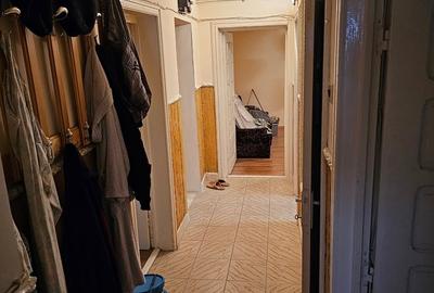 Apartament cu 3 camere decomandat în Măcin - 1