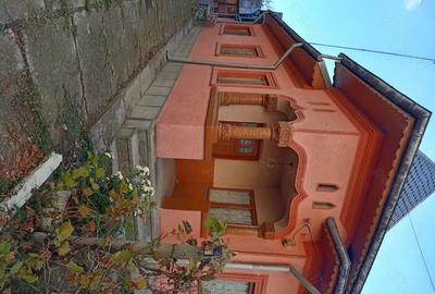 De Vanzare Casa centru Leordeni - 1