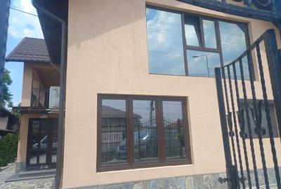 Casă cu 5 camere în Loloiasca - 10
