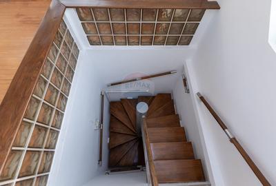 Apartament tip duplex cu 3 camere de vanzare in zona Ultracentral - 5