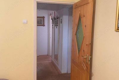 Apartament cu 4 camere decomandat în Central - 2