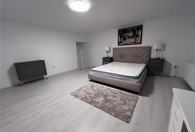 Apartament cu 4 camere decomandat, mobilat în Herăstrău