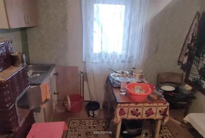 Casă cu 3 camere cu Teren 1200 Mp în Otvești - 4