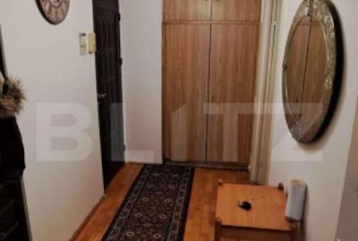 Apartament de inchiriat, cu 3 camere, zona Bd.Independentei - 9