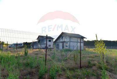 Teren de vanzare, 3 loturi*500mp, utilitati, Cozieni , Ganeasa - 3