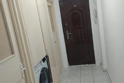 Garsonieră decomandată în Central - 1