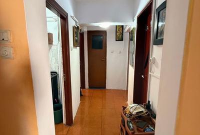 Apartament cu 3 camere în Central - 2