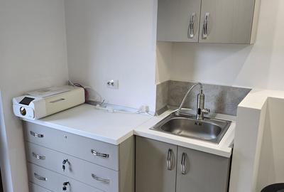 Spațiu comercial, în Central - 7