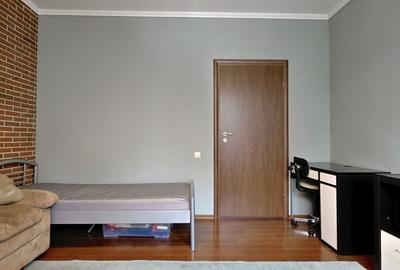 Apartament cu 4 camere semidecomandat, mobilat în 1 Mai - 4