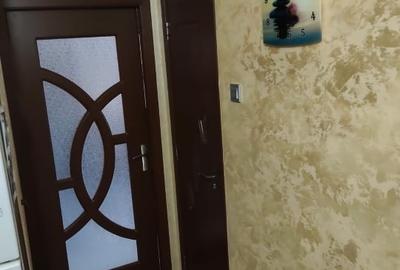 Vând apartament 2 camere - 4