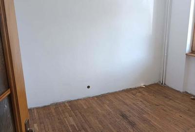 Spațiu comercial, de 68 mp, în Central - 2