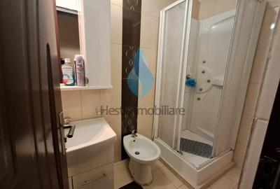 Apartament cu patru camere,doua bai,zona Dacia. - 5