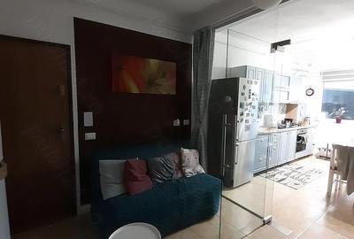 Apartament cu 3 camere decomandat în Central - 3