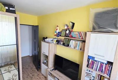 Apartament cu 4 camere semidecomandat în Astra - 21