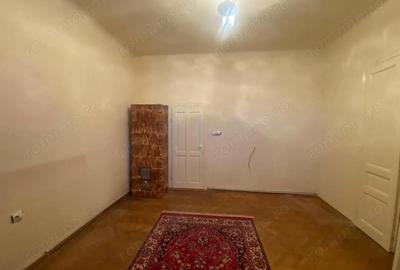 Casă cu Teren 629 Mp în Central - 4
