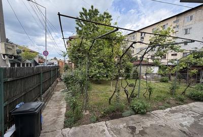 Casă cu 3 camere în Central - 1