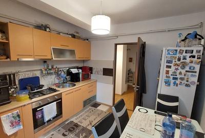 Apartament doua camere decomandat, etajul 2, Brazda zona Amaradia - 4