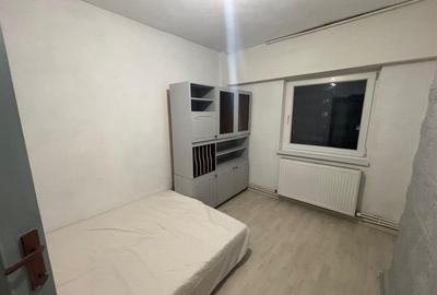 Apartament cu 4 camere decomandat, mobilat în Burdujeni - 4