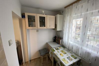 Garsonieră decomandată în Central - 2