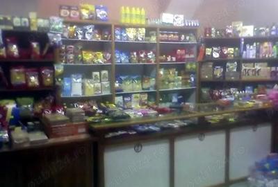 Spațiu comercial, de 100 mp, în Central - 3