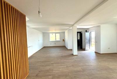 Casă cu 4 camere cu Teren 420 Mp în Central - 11