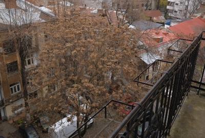 Apartament cu 3 camere semidecomandat, mobilat în Universitate - 3