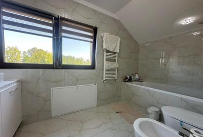 Case moderne in Halchiu lini?te, intimitate ?i acces rapid catre BV! - 5