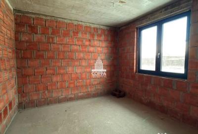 Casă cu 4 camere cu Teren 700 Mp în Săcălășeni - 4