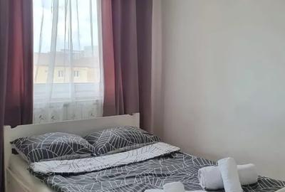 Apartament cu 3 camere în Cetate