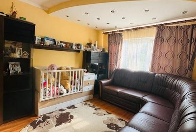 Apartament cu 3 camere semidecomandat în Nufărul - 3