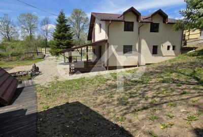 Casă individuală cu 5 camere cu Teren 1438 Mp în Răzvad - 8